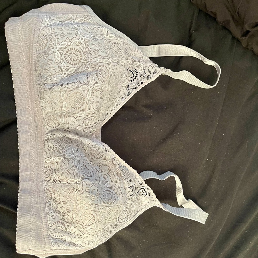 38C SHEIN bra. NEVER WORN. Tried on and didn’t fit. Smoke and pet free home